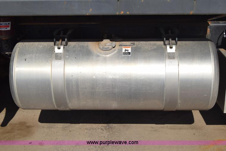 image for item L2748 2008 Peterbilt PB340 dump truck