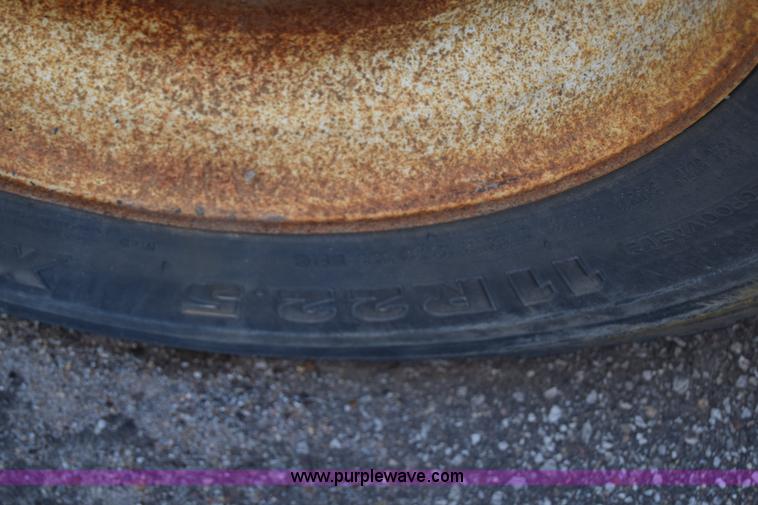 image for item L2748 2008 Peterbilt PB340 dump truck