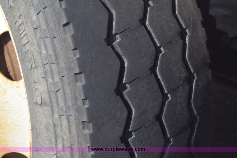 image for item L2748 2008 Peterbilt PB340 dump truck