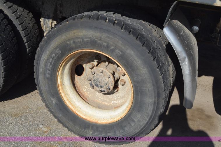 image for item L2748 2008 Peterbilt PB340 dump truck