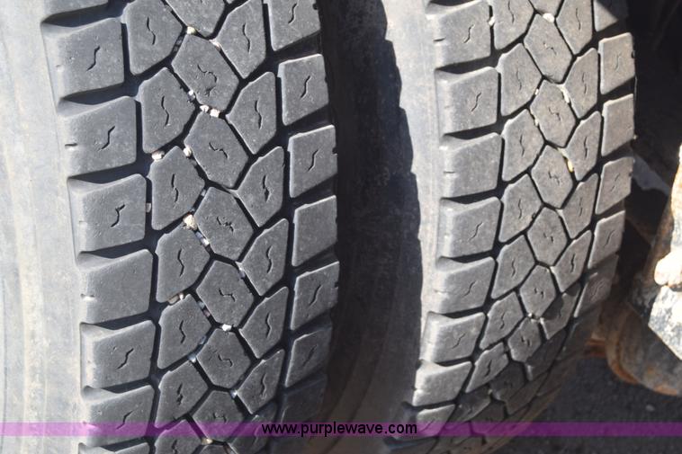 image for item L2748 2008 Peterbilt PB340 dump truck