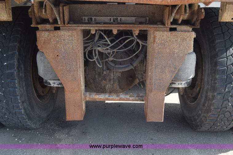 image for item L2748 2008 Peterbilt PB340 dump truck