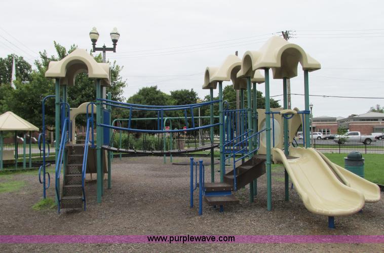 image for item R9321 Playground set