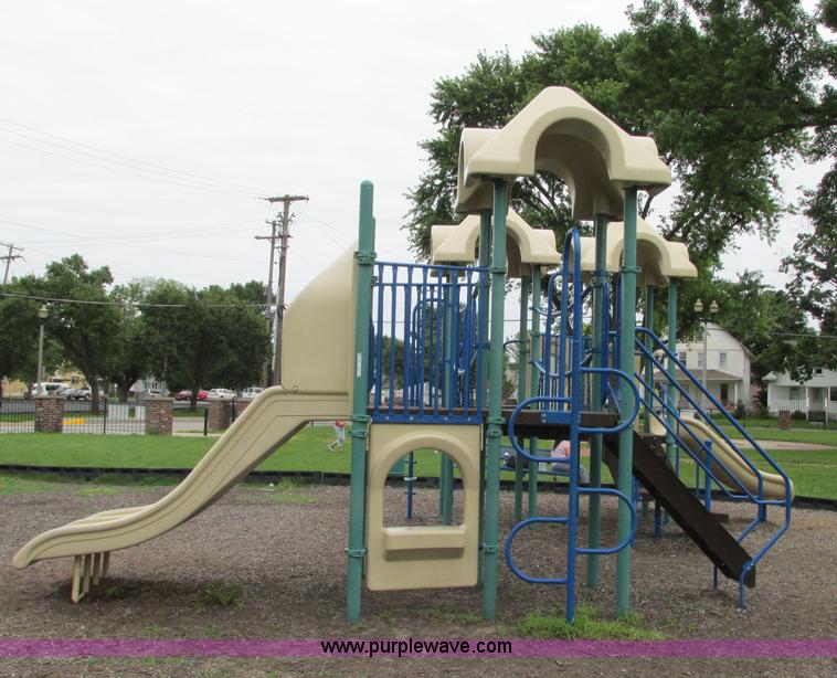 image for item R9321 Playground set