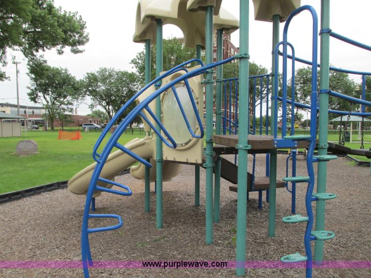 image for item R9321 Playground set
