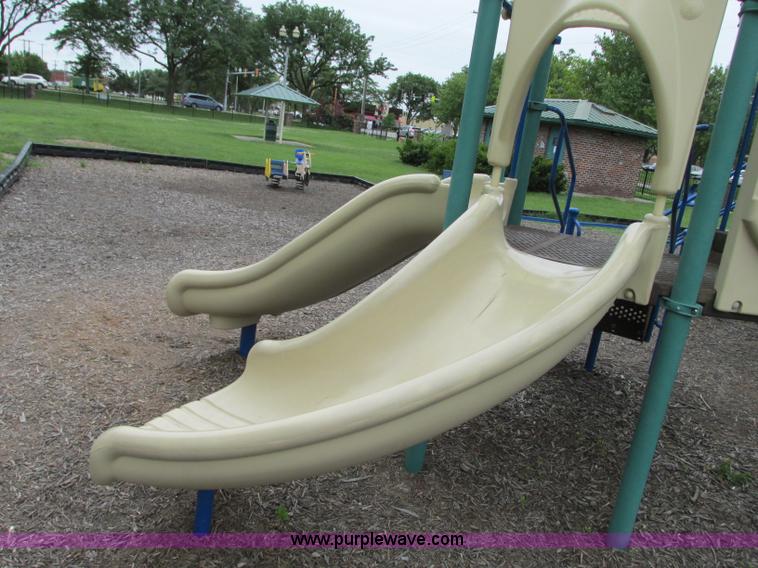 image for item R9321 Playground set