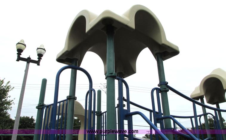 image for item R9321 Playground set