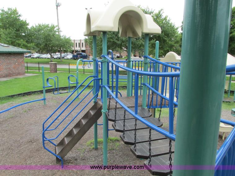 image for item R9321 Playground set