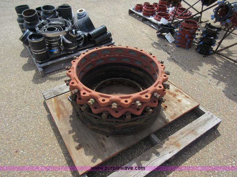 image for item AO9003 Assorted pipe restraint gland and glands