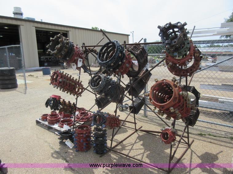 image for item AO9003 Assorted pipe restraint gland and glands