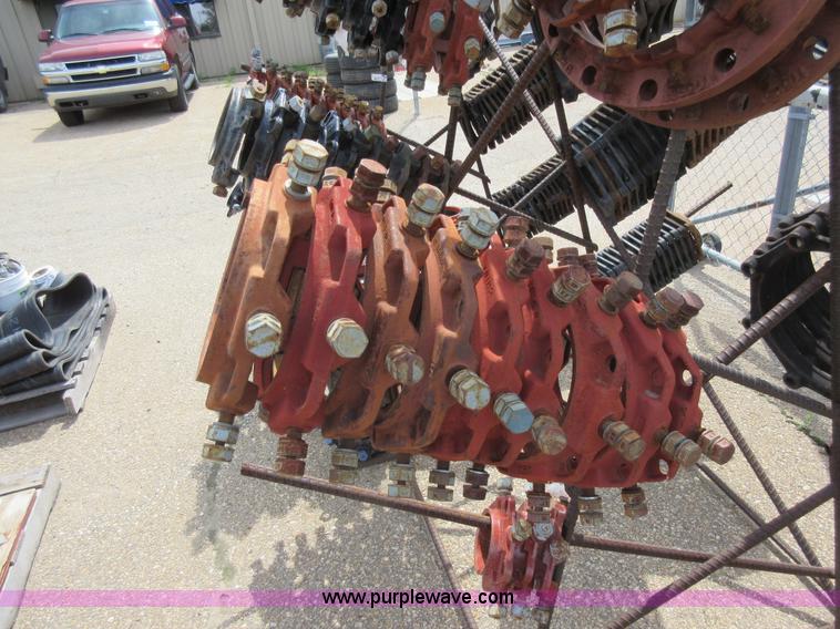 image for item AO9003 Assorted pipe restraint gland and glands