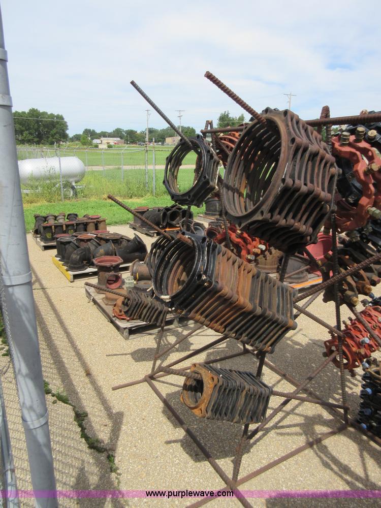 image for item AO9003 Assorted pipe restraint gland and glands