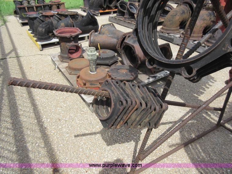 image for item AO9003 Assorted pipe restraint gland and glands