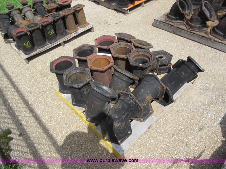 image for item AX9442 Assorted MJ pipe fittings and gaskets