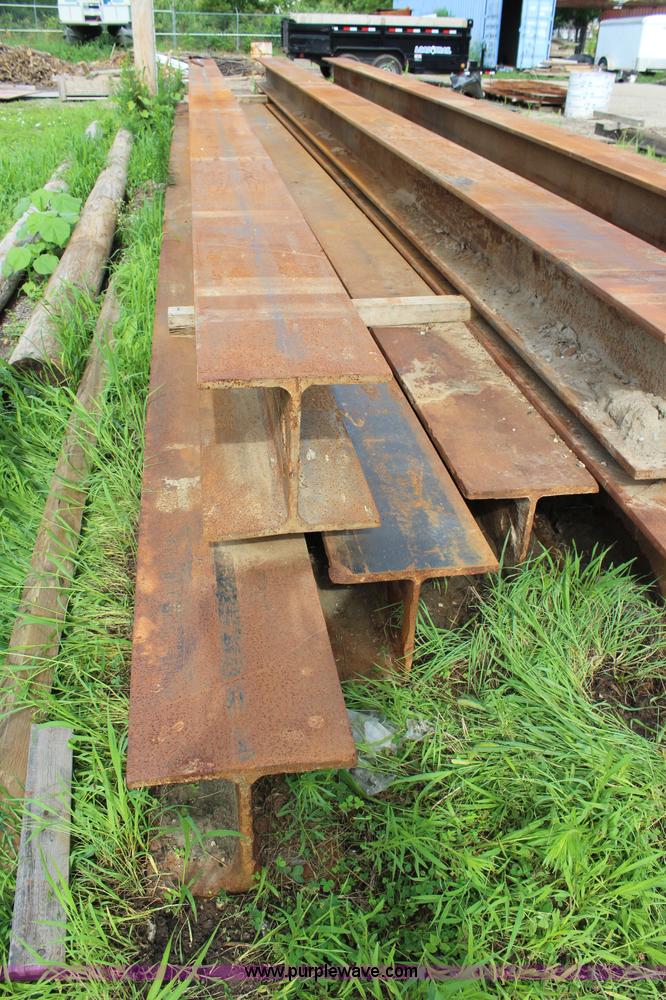 image for item BQ9267 (6) shoring H beams