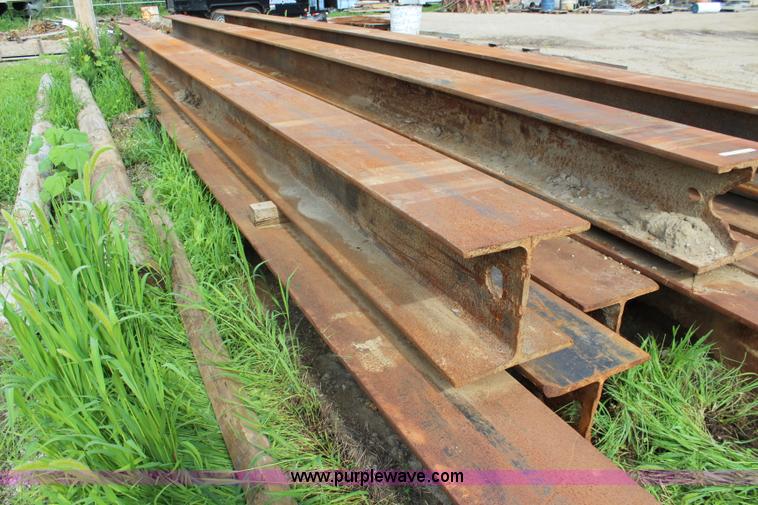 image for item BQ9267 (6) shoring H beams