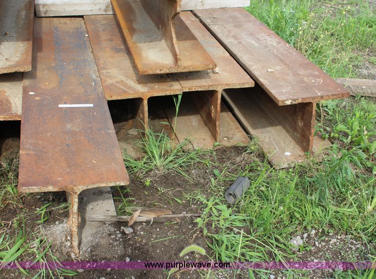 image for item BQ9268 (5) shoring H beams