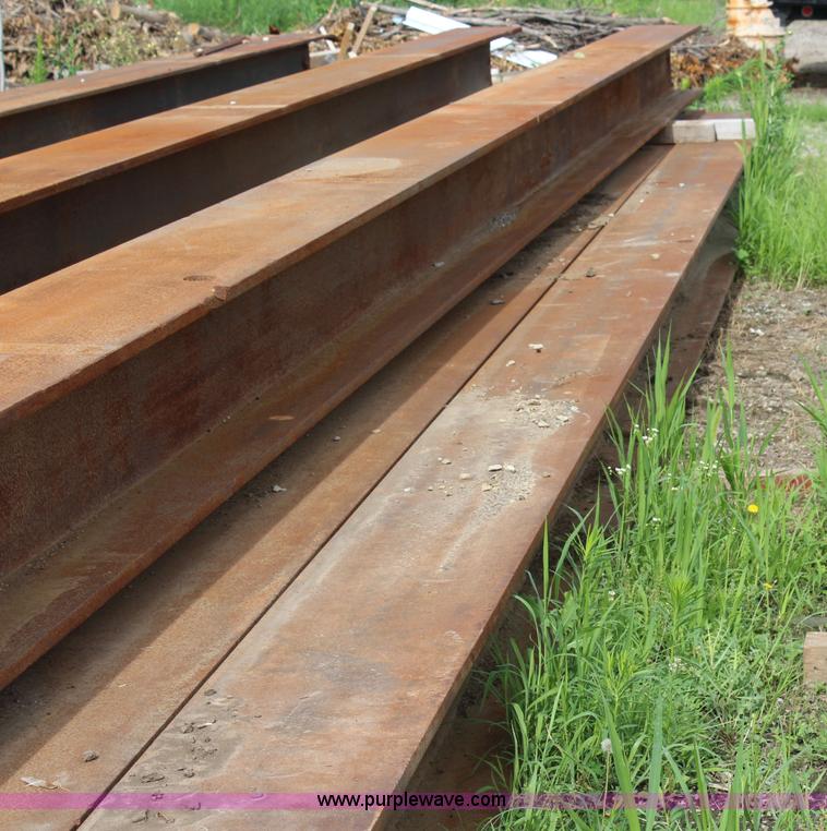 image for item BQ9268 (5) shoring H beams