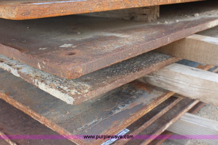 image for item BQ9271 (4) street plates