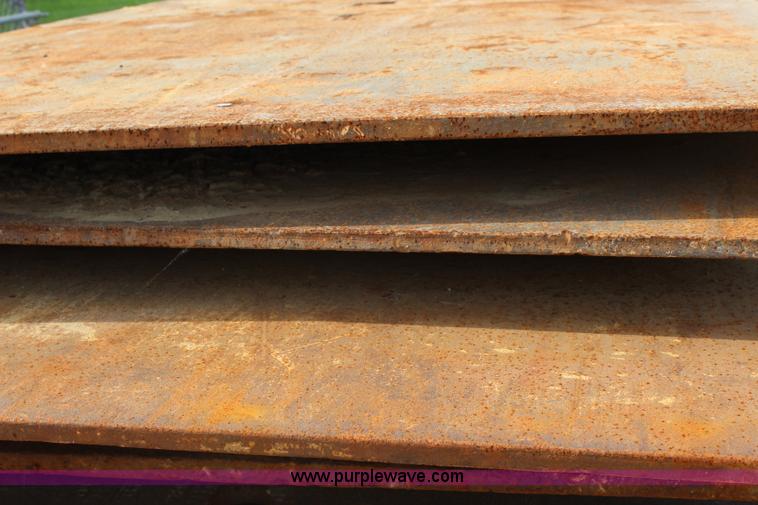 image for item BQ9272 (4) street plates