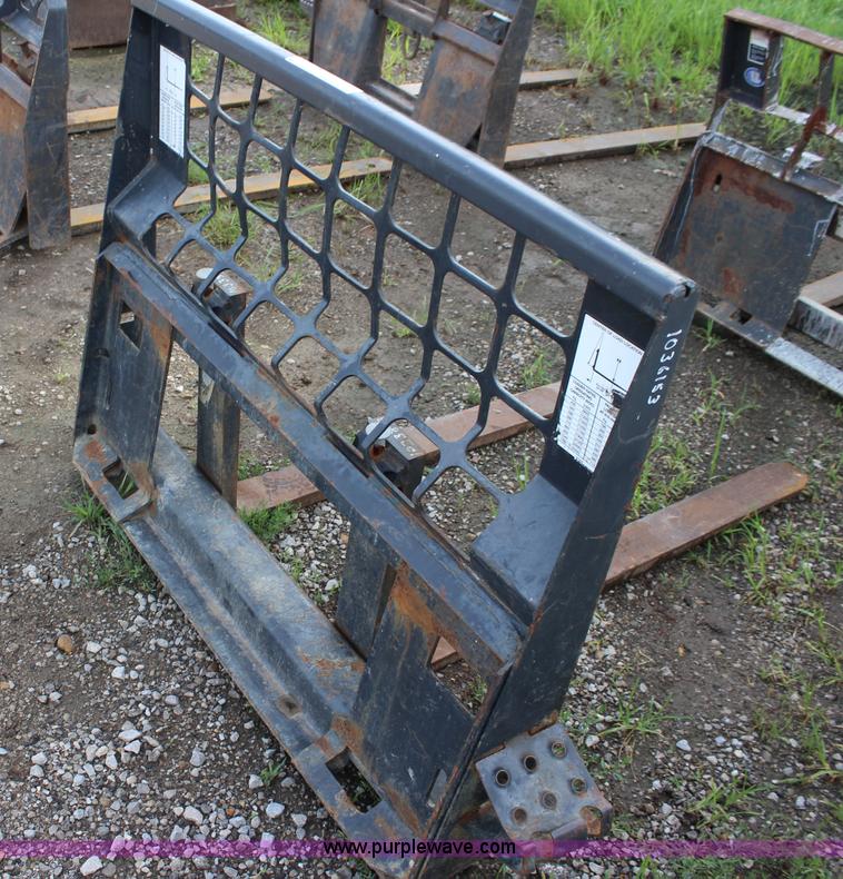 image for item BQ9276 Skid steer pallet forks