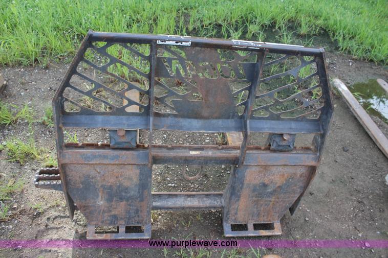image for item BQ9278 Skid steer pallet forks
