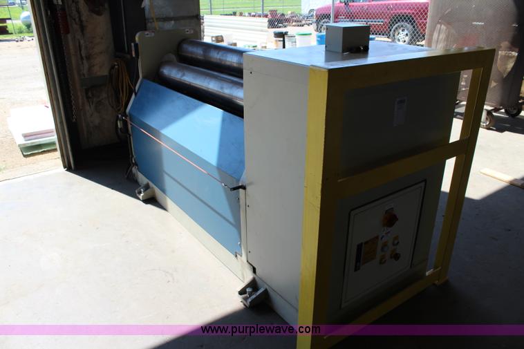 image for item BQ9376 2014 Baileigh Industrial hydraulic plate roll