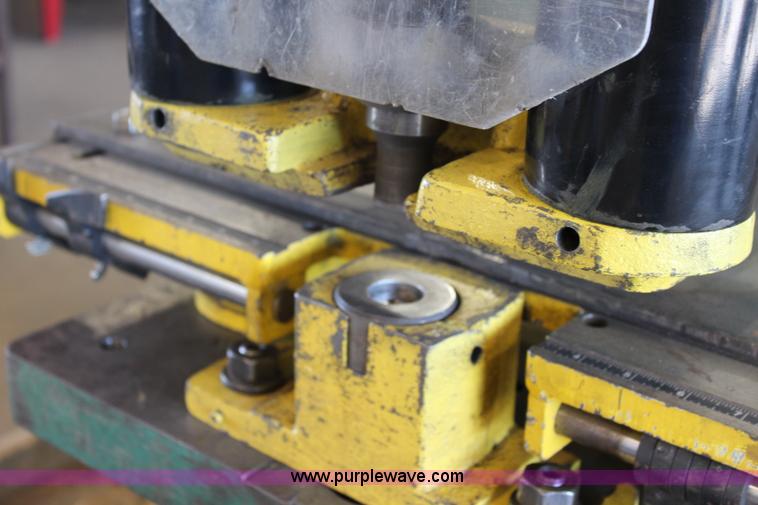 image for item BQ9378 Piranha P90 iron worker