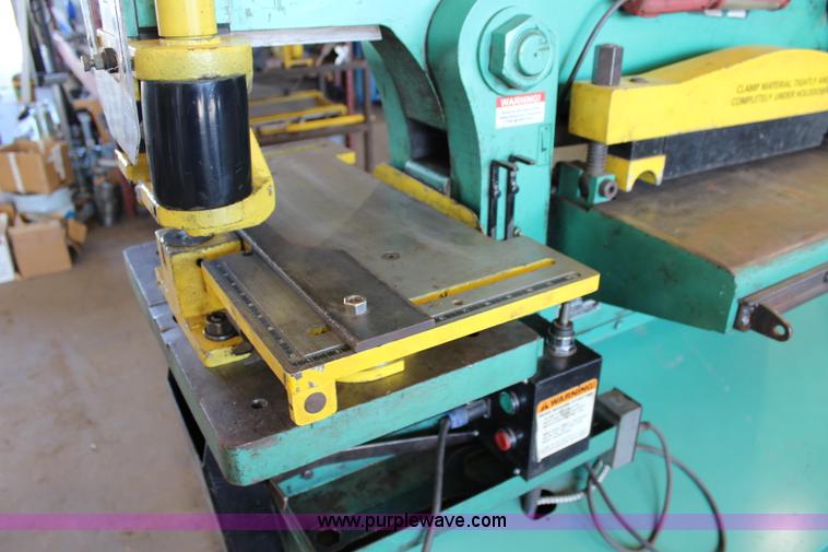 image for item BQ9378 Piranha P90 iron worker