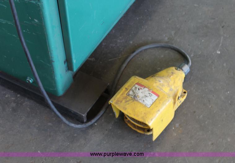 image for item BQ9378 Piranha P90 iron worker