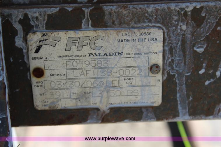 image for item BQ9385 Paladin skid mount pallet forks