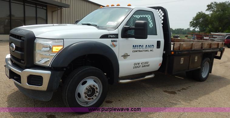 image for item J3779 2011 Ford F550 flatbed truck