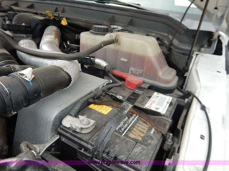 image for item J3779 2011 Ford F550 flatbed truck