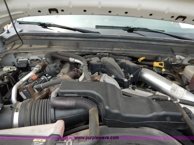 image for item J3779 2011 Ford F550 flatbed truck