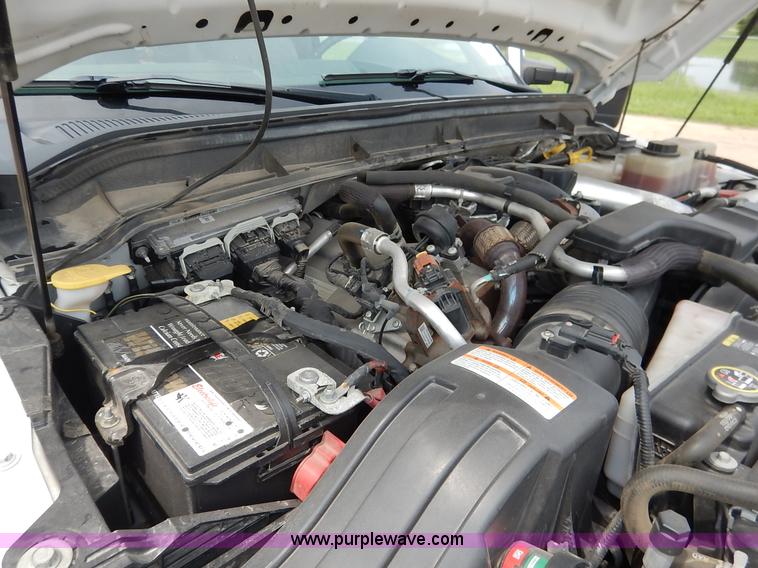 image for item J3779 2011 Ford F550 flatbed truck