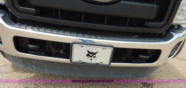 image for item J3779 2011 Ford F550 flatbed truck