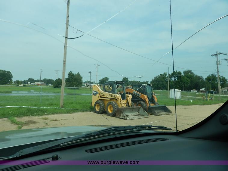 image for item J3782 2003 Chevrolet Avalanche 1500 Z71 pickup truck