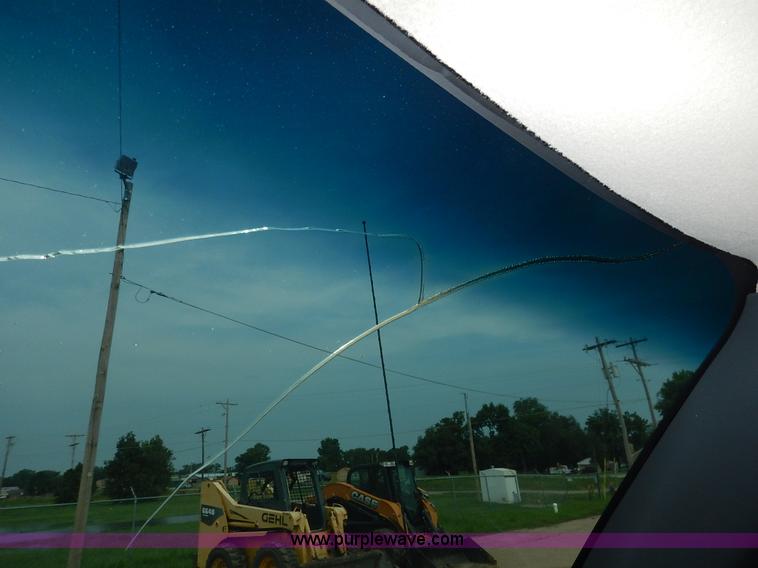 image for item J3782 2003 Chevrolet Avalanche 1500 Z71 pickup truck