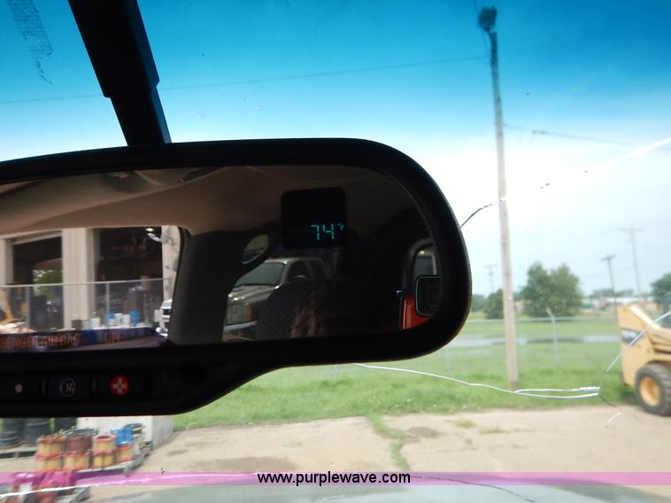 image for item J3782 2003 Chevrolet Avalanche 1500 Z71 pickup truck