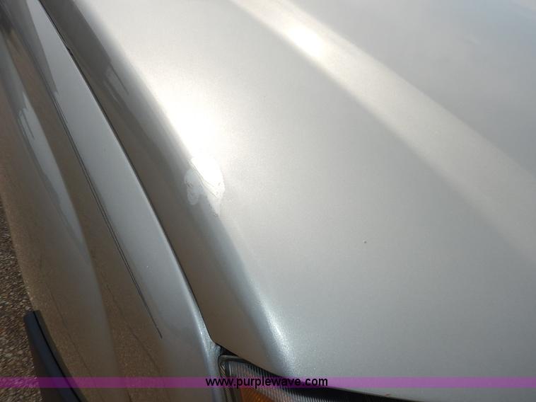 image for item J3782 2003 Chevrolet Avalanche 1500 Z71 pickup truck