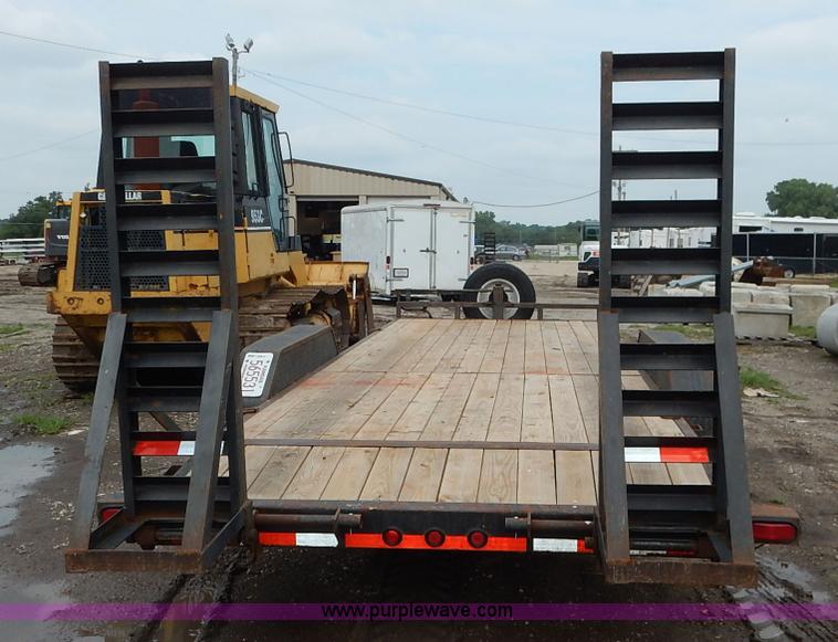 image for item J3783 2006 Load Trail equipment trailer