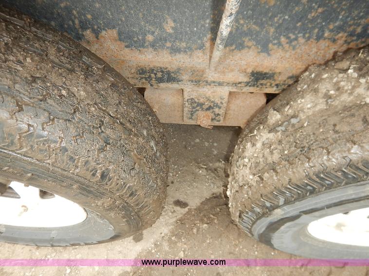 image for item J3783 2006 Load Trail equipment trailer