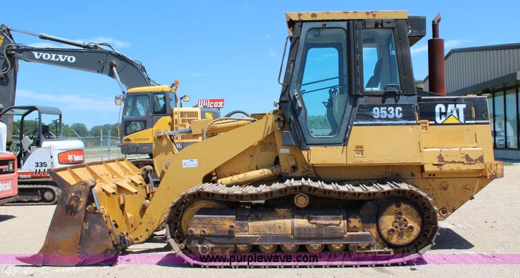 image for item J3784 1996 Caterpillar 953C track loader
