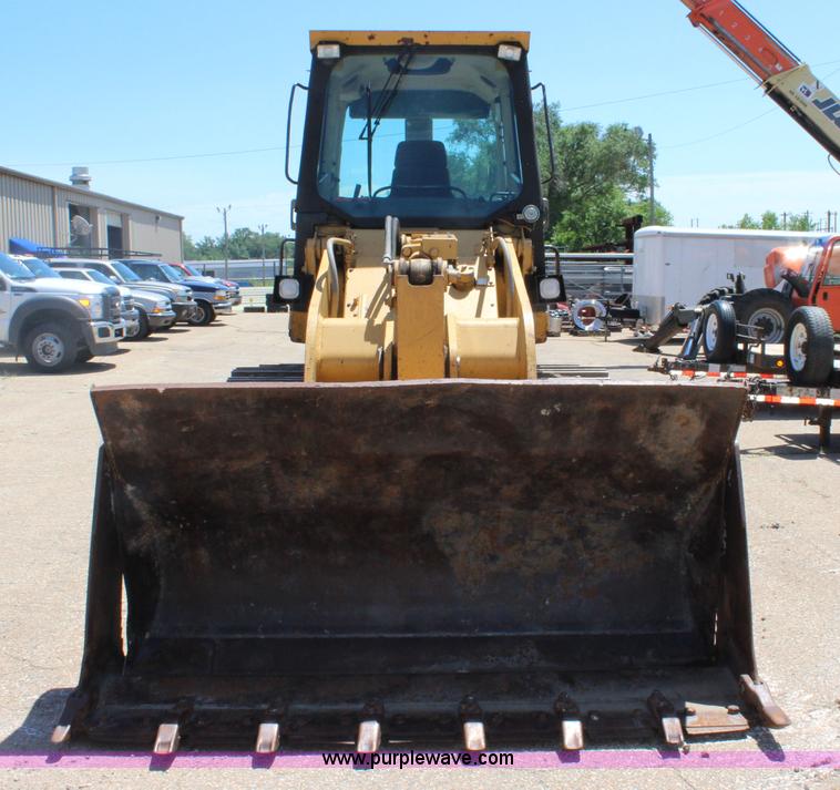 image for item J3784 1996 Caterpillar 953C track loader