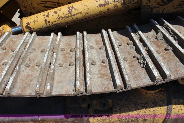 image for item J3784 1996 Caterpillar 953C track loader