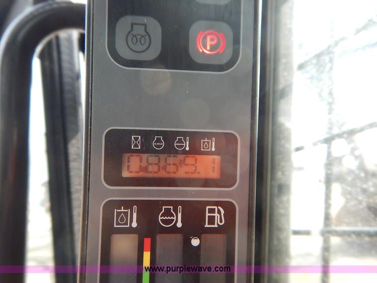 image for item J3787 2012 Case SV250 skid steer