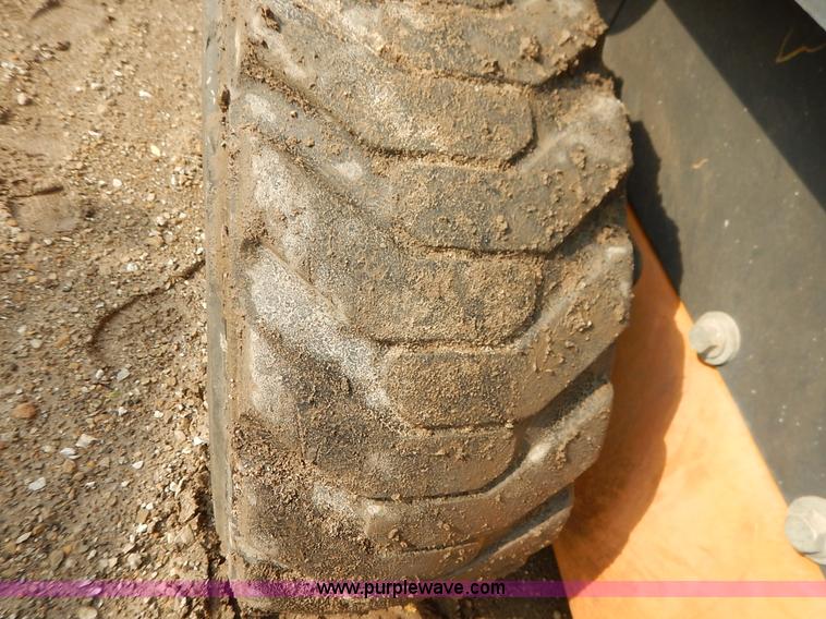 image for item J3787 2012 Case SV250 skid steer