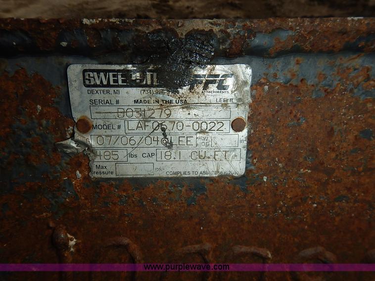 image for item J3788 2007 Gehl 6640E skid steer