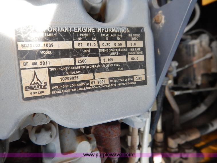 image for item J3788 2007 Gehl 6640E skid steer