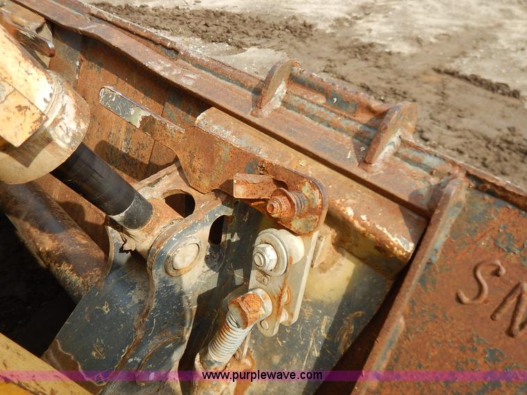 image for item J3788 2007 Gehl 6640E skid steer
